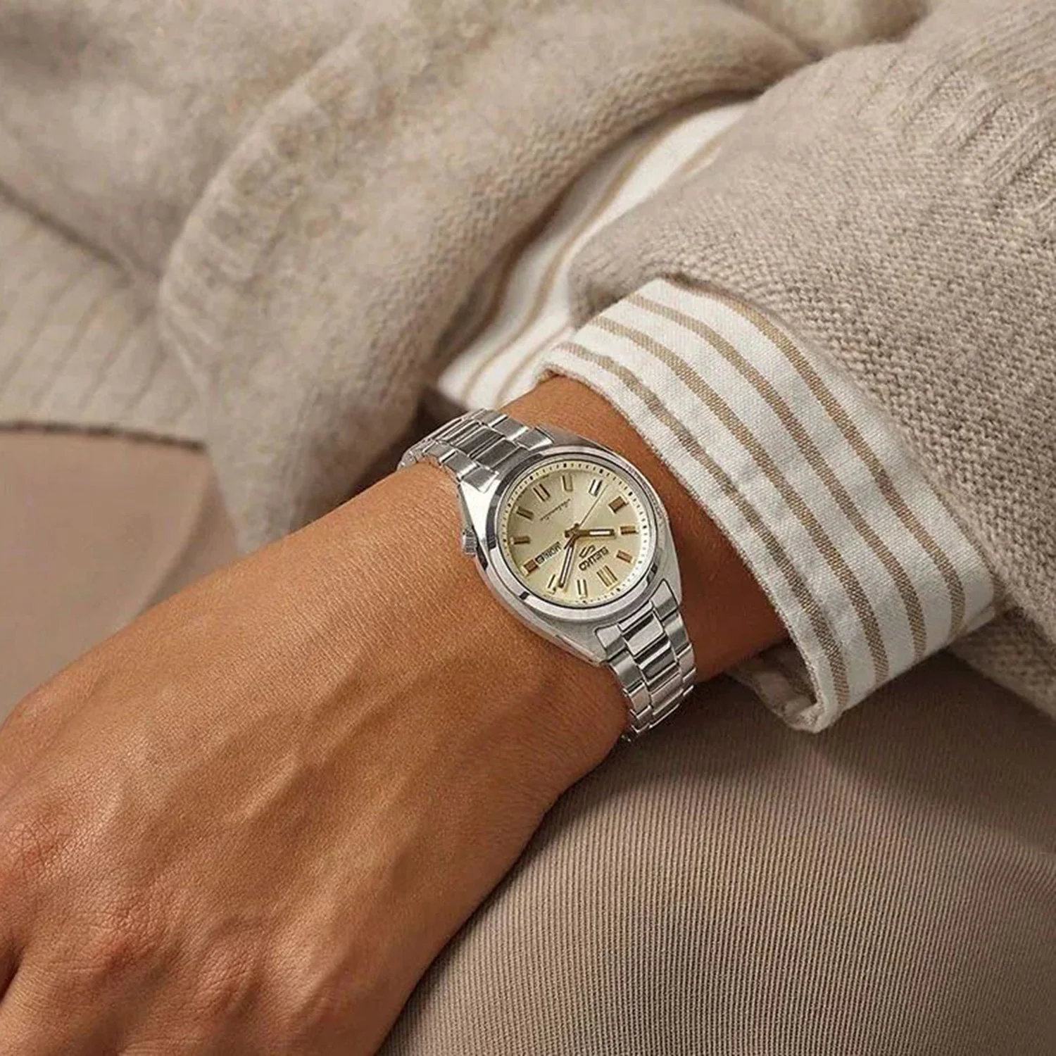 5 Sports Women Automatic Beige Dial Analog Stainless Steel Watch SRE023K1 - Image 5
