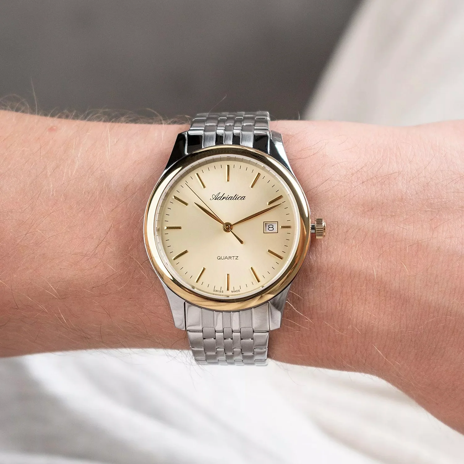 Men Quartz Champagne Dial Analog Stainless Steel Watch A1024.2111Q - Image 3