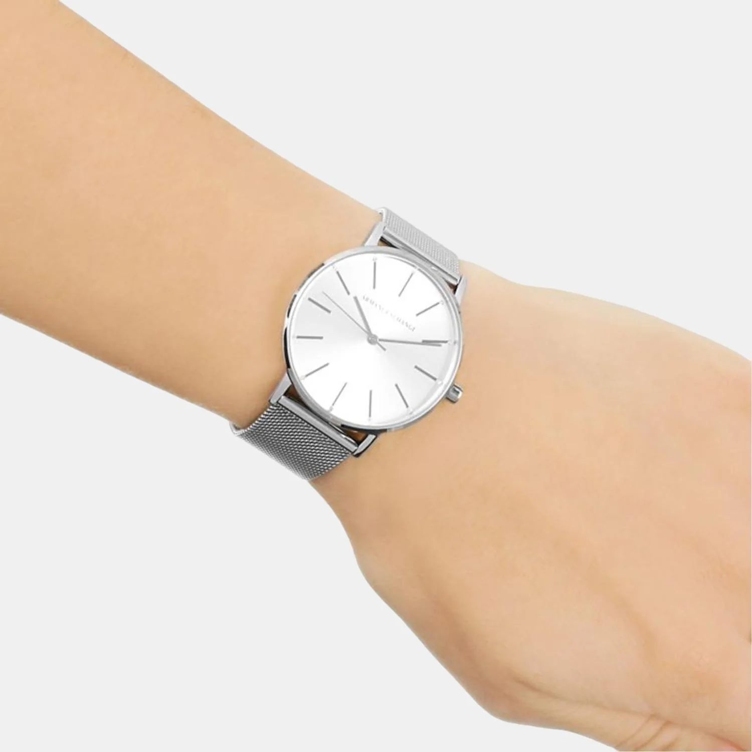 Lola Women Quartz Silver Dial Analog Stainless Steel Watch AX5535 - Image 5