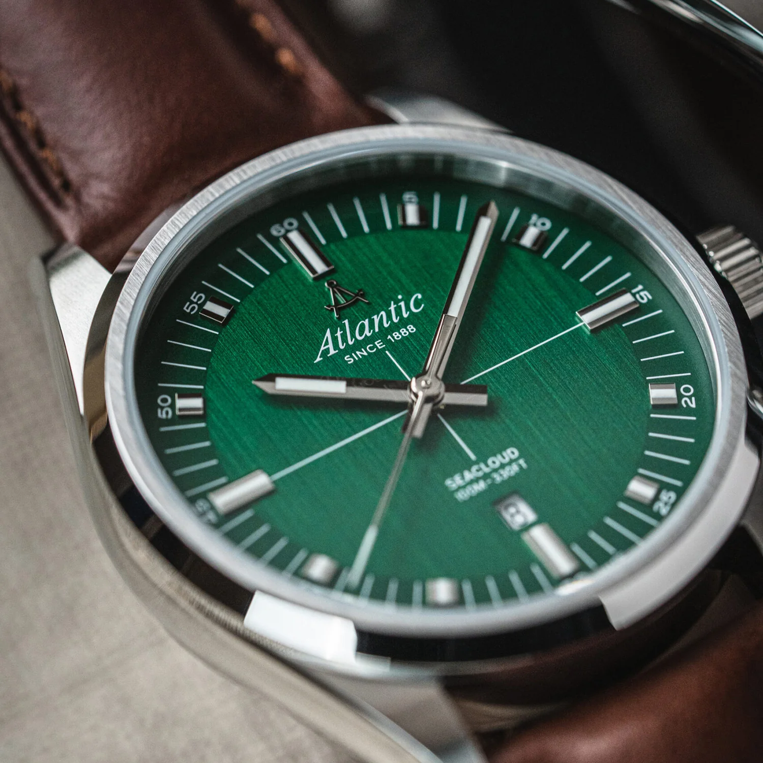 Seacloud Men Quartz Green Dial Analog Leather Watch 73361.41.71 - Image 4