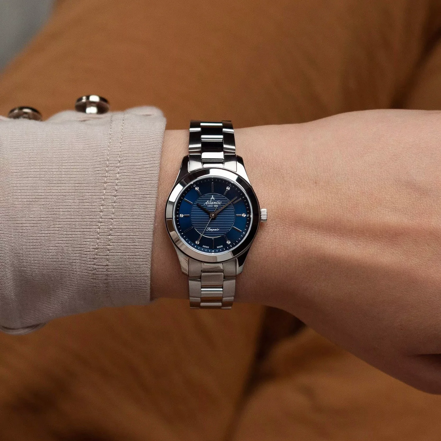Women Quartz Blue Dial Analog Stainless Steel Watch 20335.41.51 - Image 4