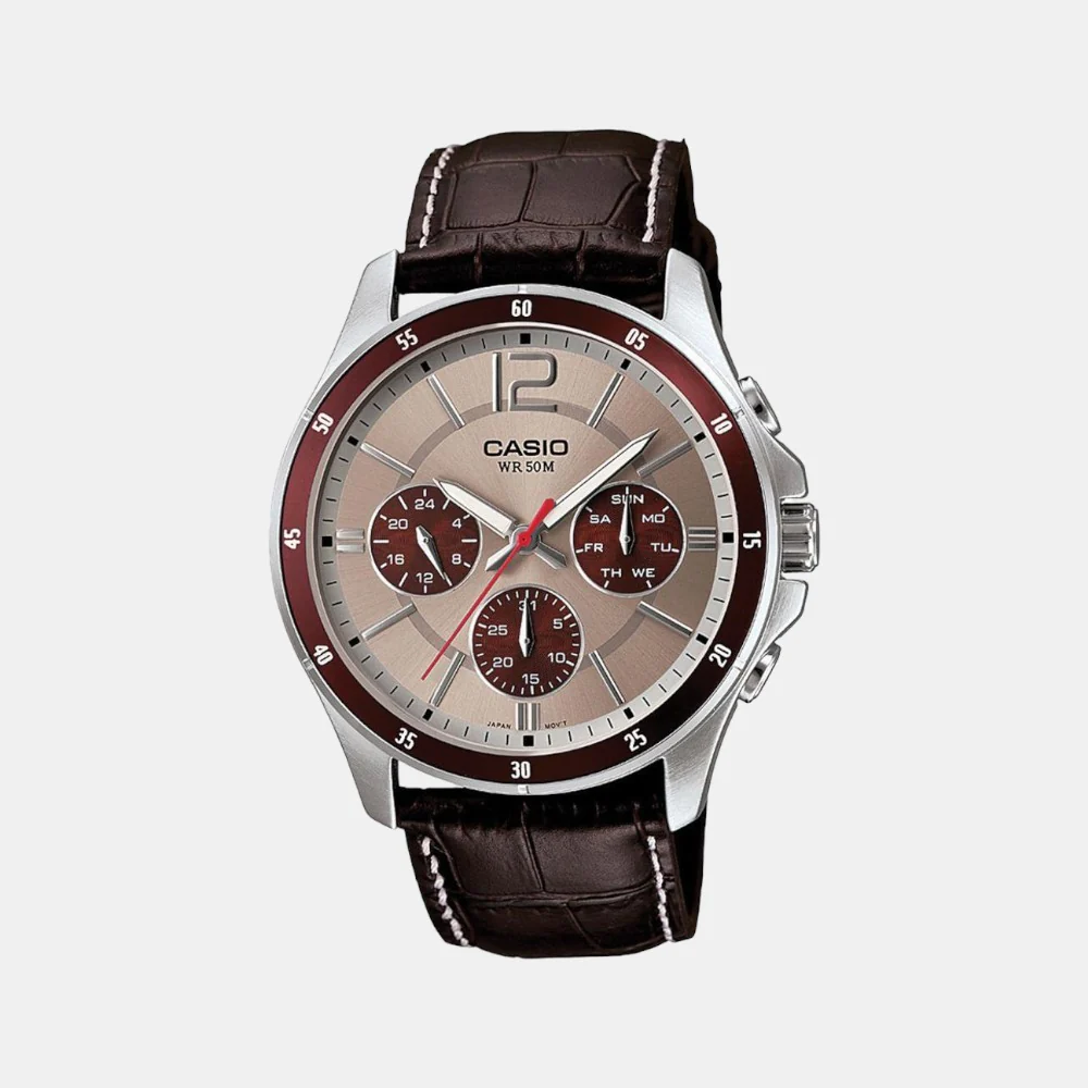 Enticer Men Quartz Beige Dial Chronograph Leather Watch A1886