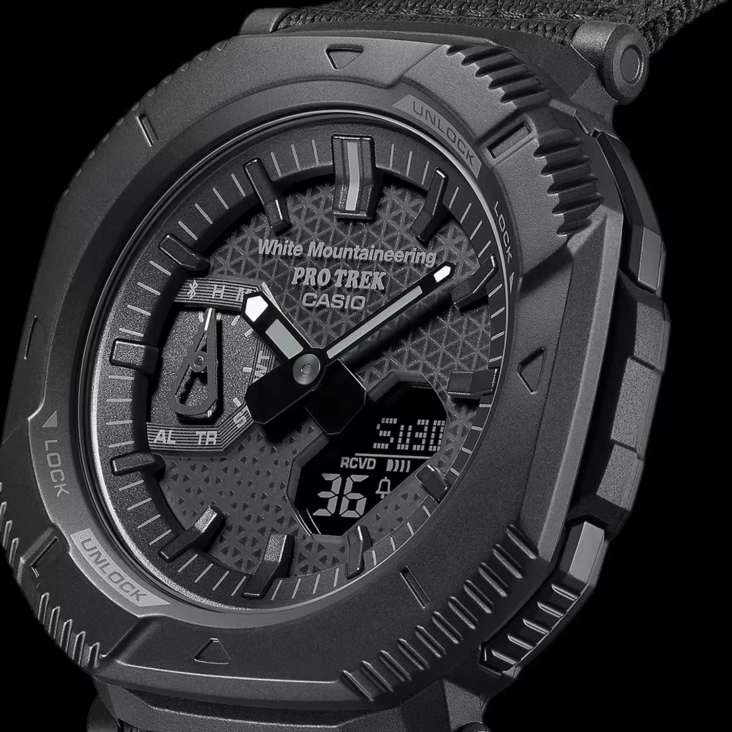 Protrek Men Quartz Black Dial Analog-Digital Resin Watch SL127 - Image 3