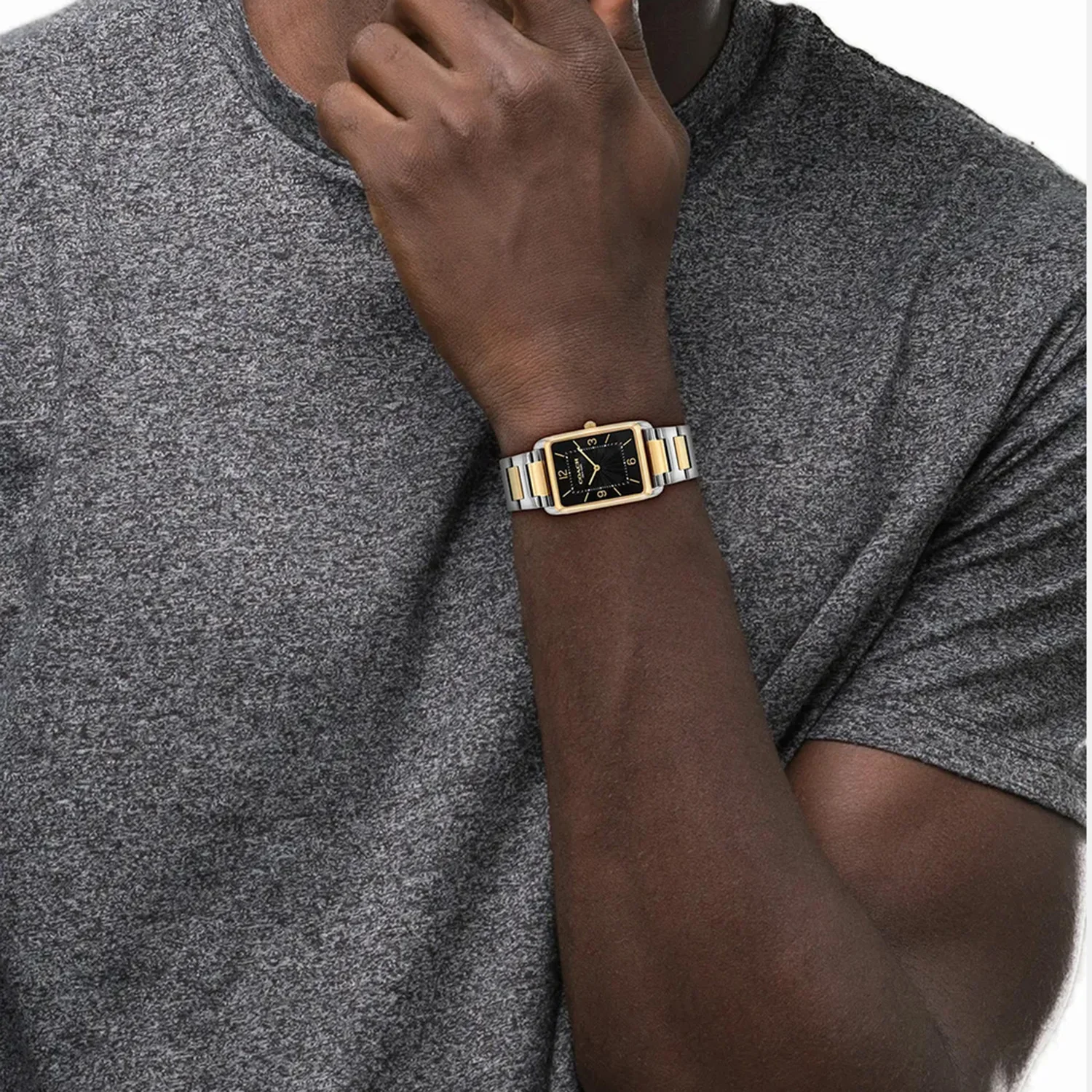 Unisex Quartz Black Dial Analog Stainless Steel Watch 14400050 - Image 4