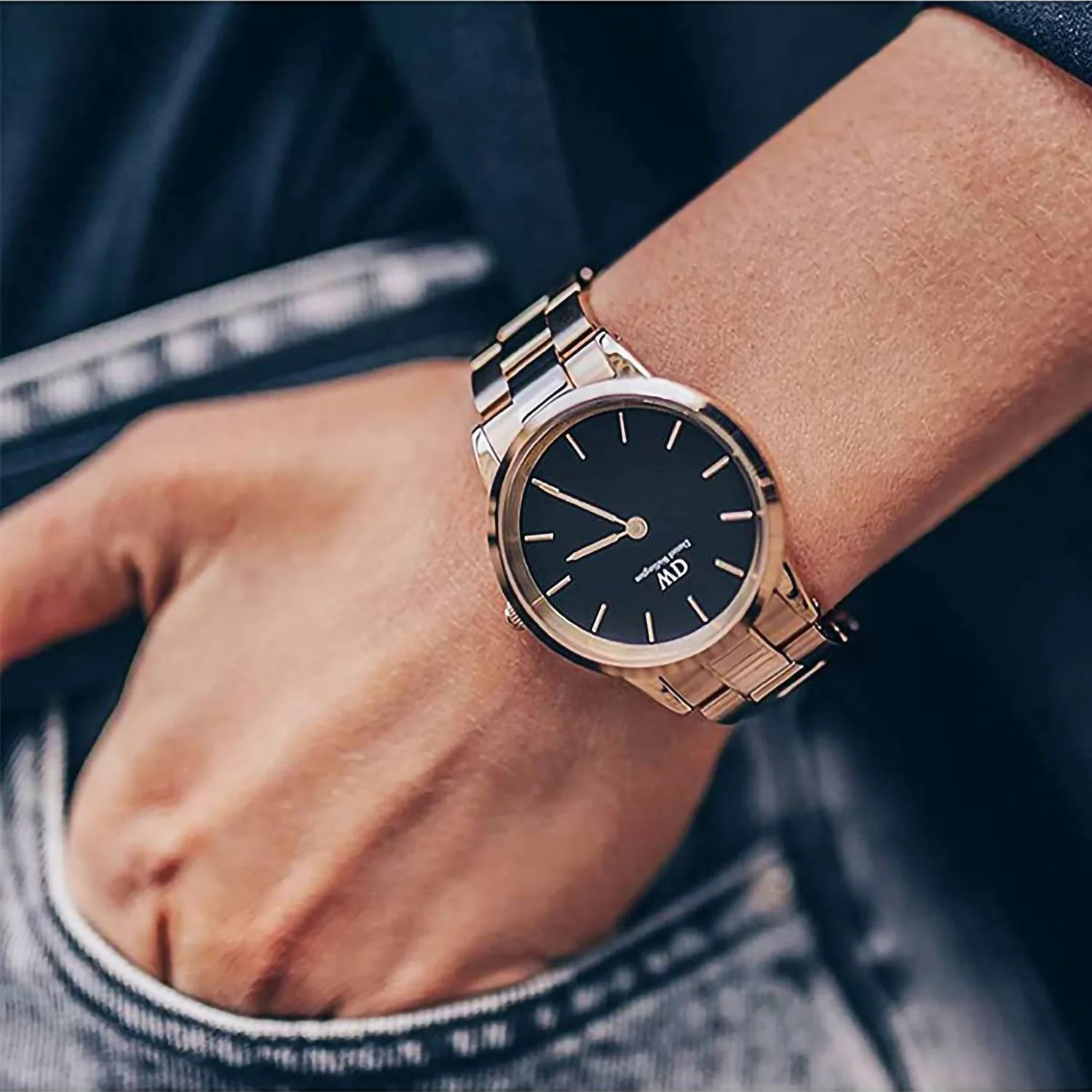 Iconic Men Quartz Black Dial Analog Stainless Steel Watch DW00100210K - Image 7