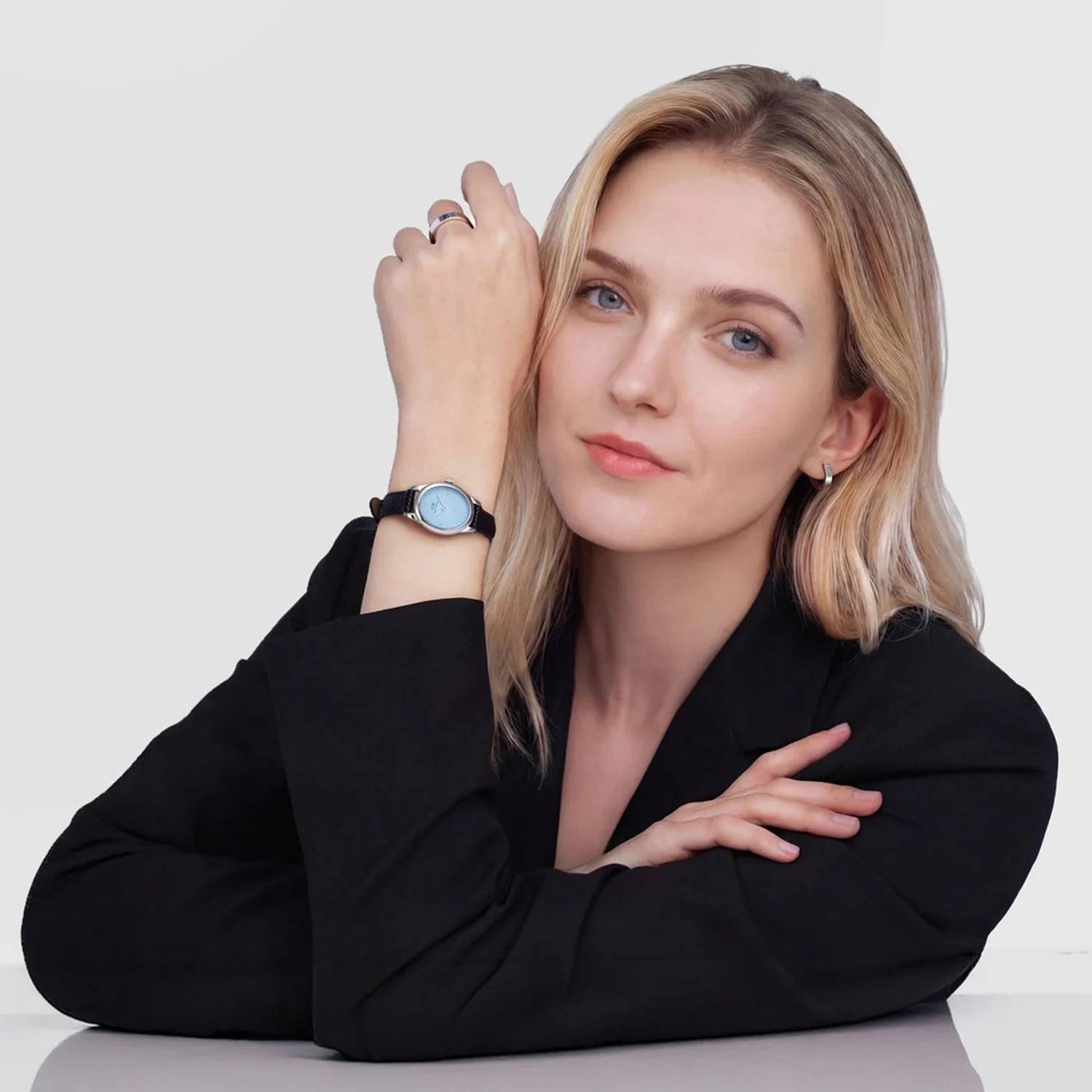 Ophelia Women Quartz Blue Dial Analog Leather Watch DW00100896 - Image 5