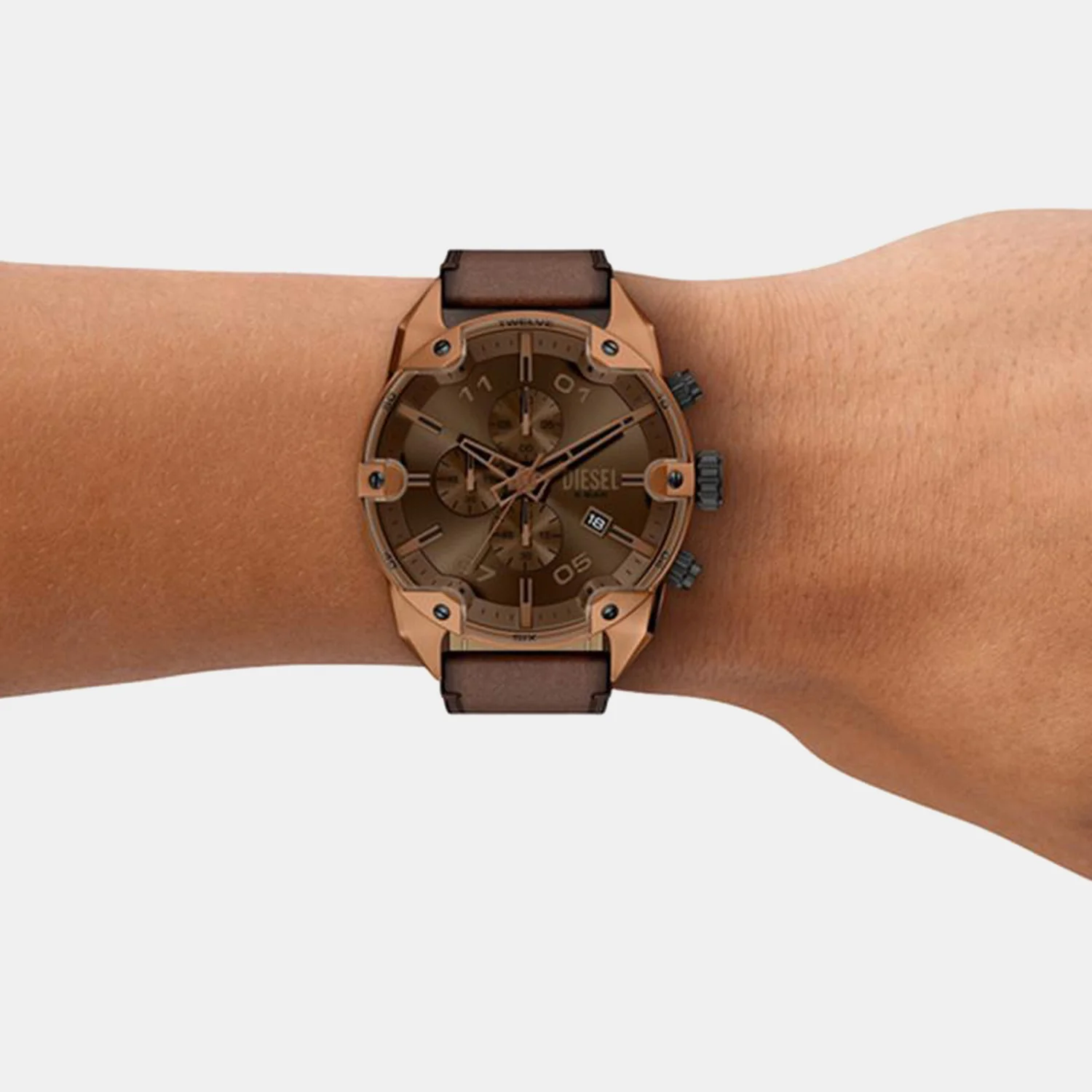 Men Quartz Brown Dial Analog Leather Watch DZ4698 - Image 5