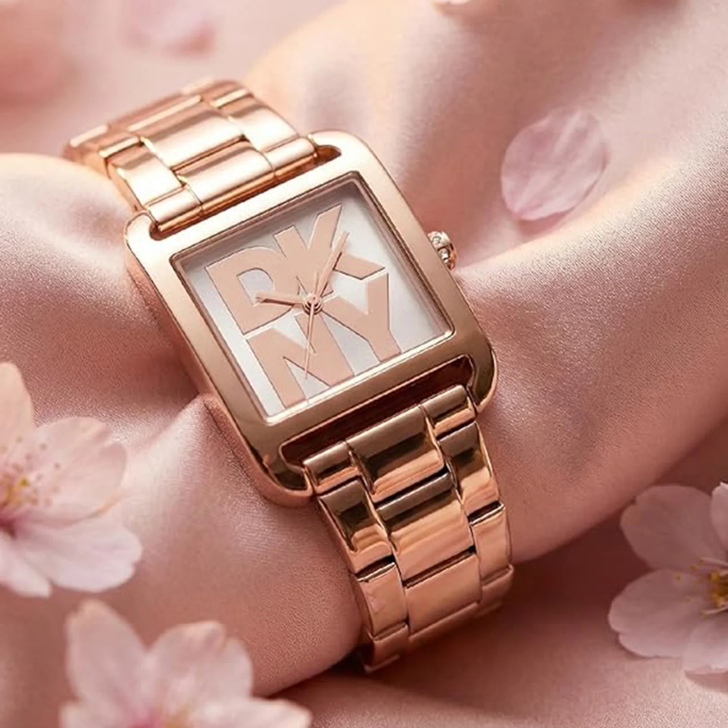 City Maxi Women Quartz Silver Dial Analog Stainless Steel Watch DK1L001M0055 - Image 5