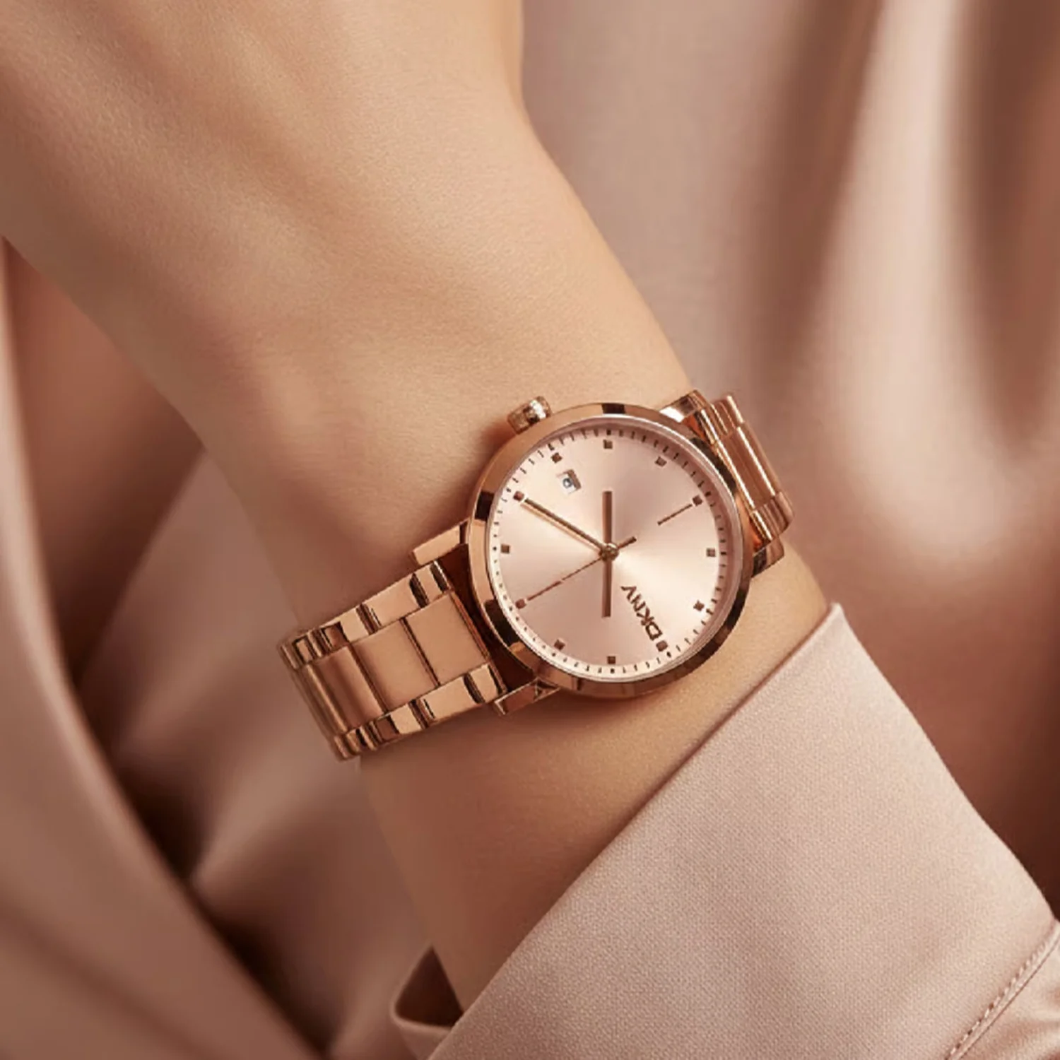 Soho Midi Women Quartz Rose Gold Dial Analog Stainless Steel Watch DK1L036M0075 - Image 4