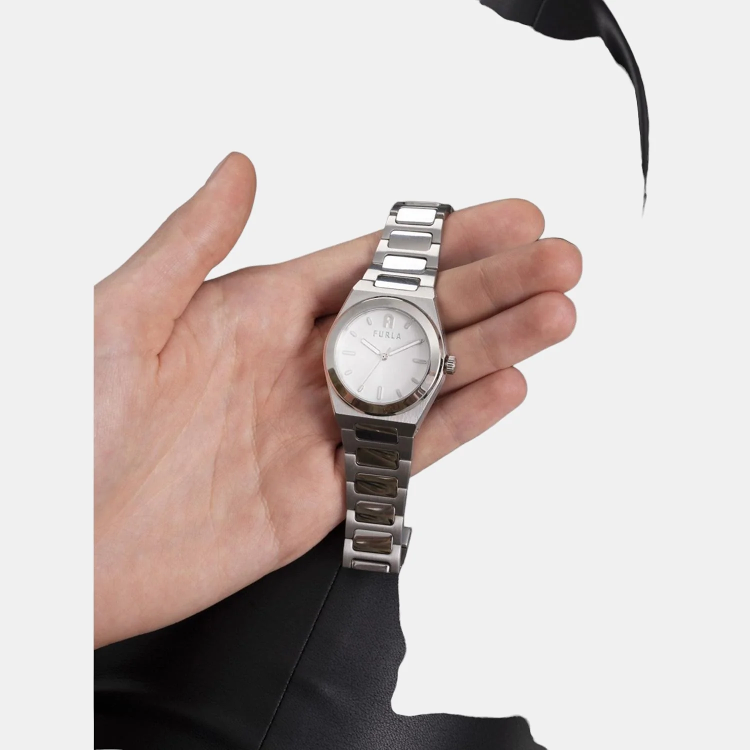 Women Quartz Silver Dial Analog Stainless Steel Watch WW00014004L1 - Image 8