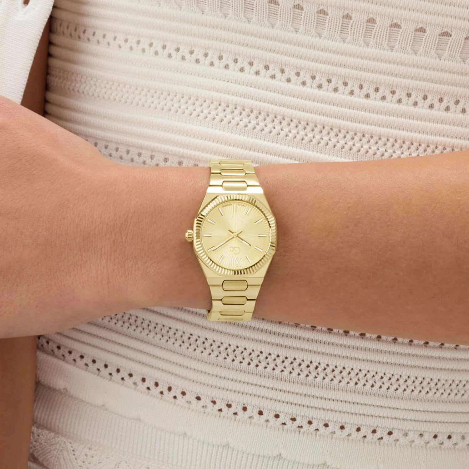 Dress Women Quartz Champagne Dial Analog Stainless Steel Watch Z70002L6 - Image 3