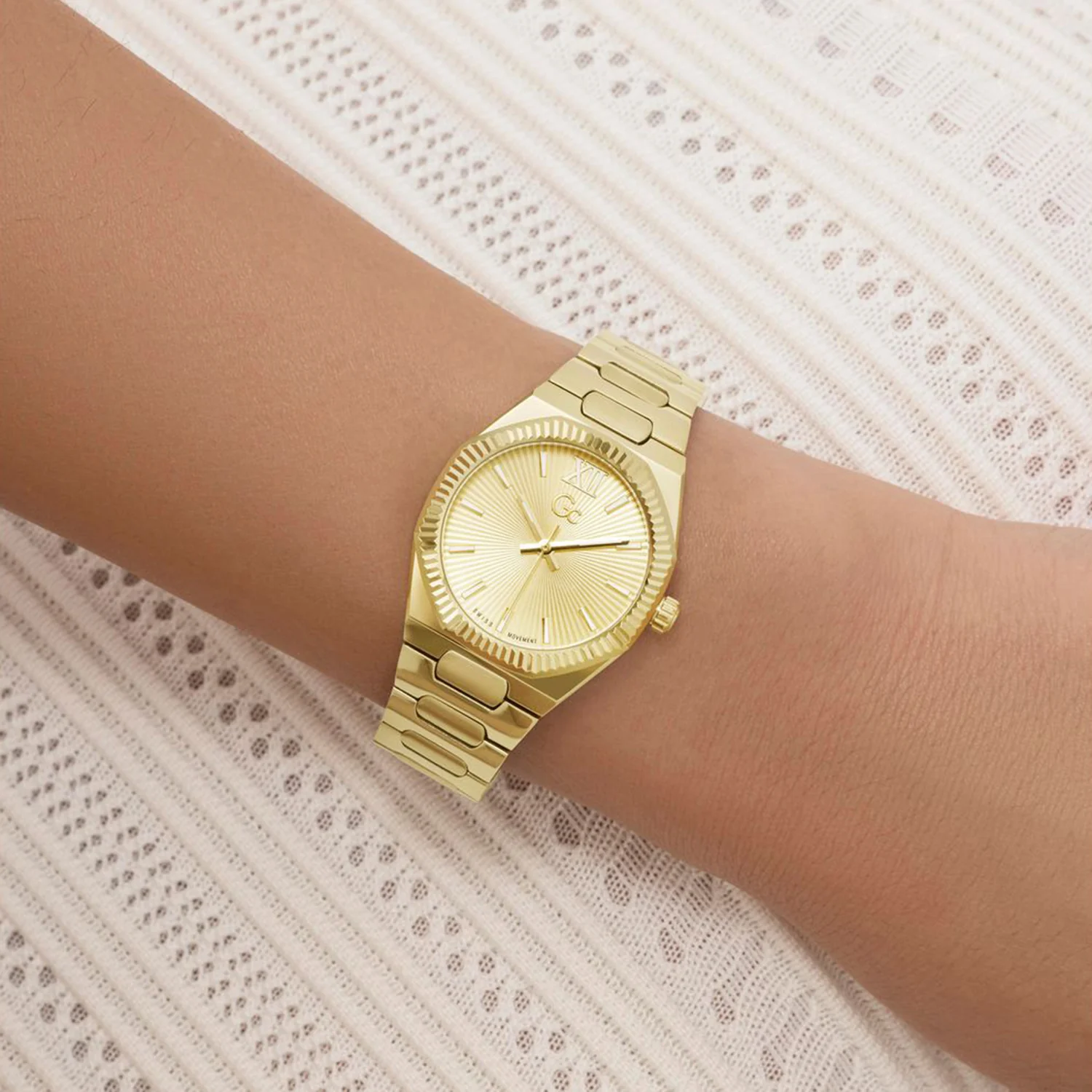 Dress Women Quartz Champagne Dial Analog Stainless Steel Watch Z70002L6 - Image 7