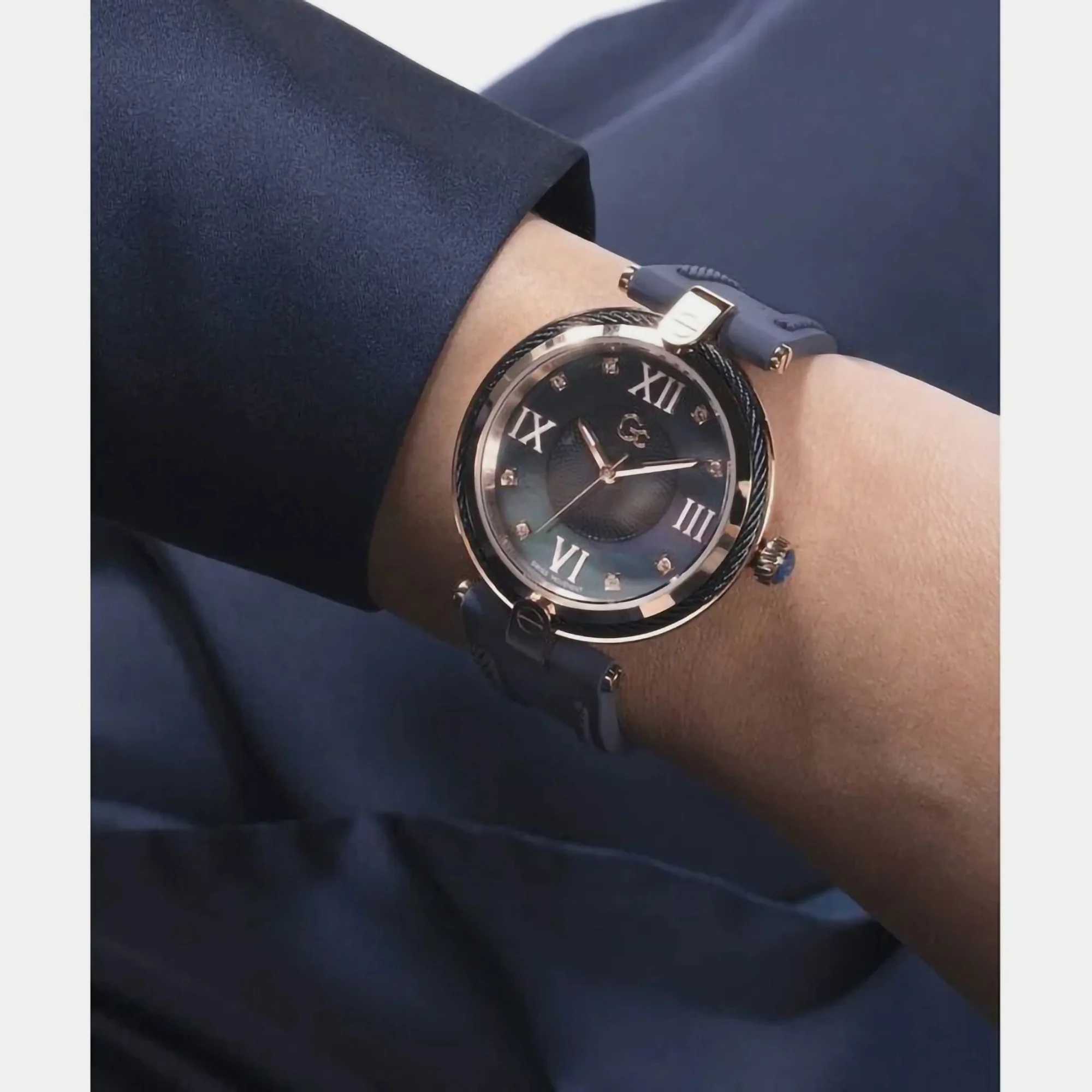 Fusion Cable Women Quartz Mother Of Pearl Dial Analog Silicone Watch Z15004L7MF - Image 7