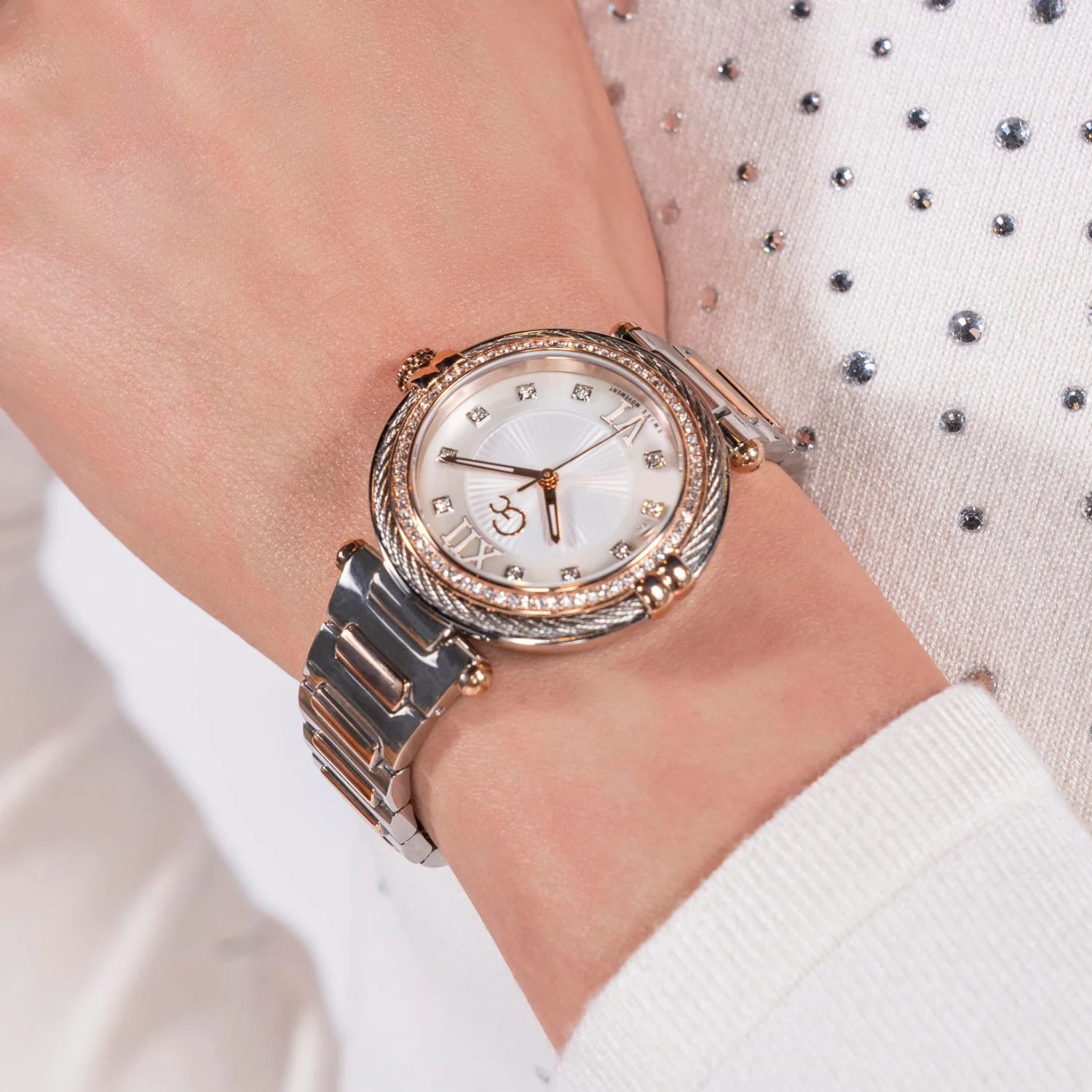 Vogue Cable Women Quartz White Dial Analog Stainless Steel Watch Z52001L1MF - Image 7