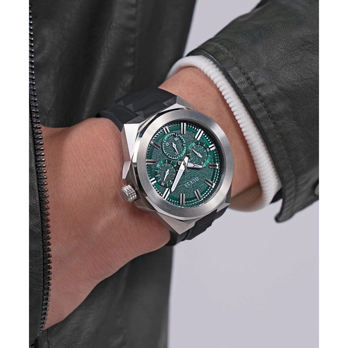 Dashboard Men Quartz Green Dial Multi-Function Silicone Watch GW0799G3 - Image 7