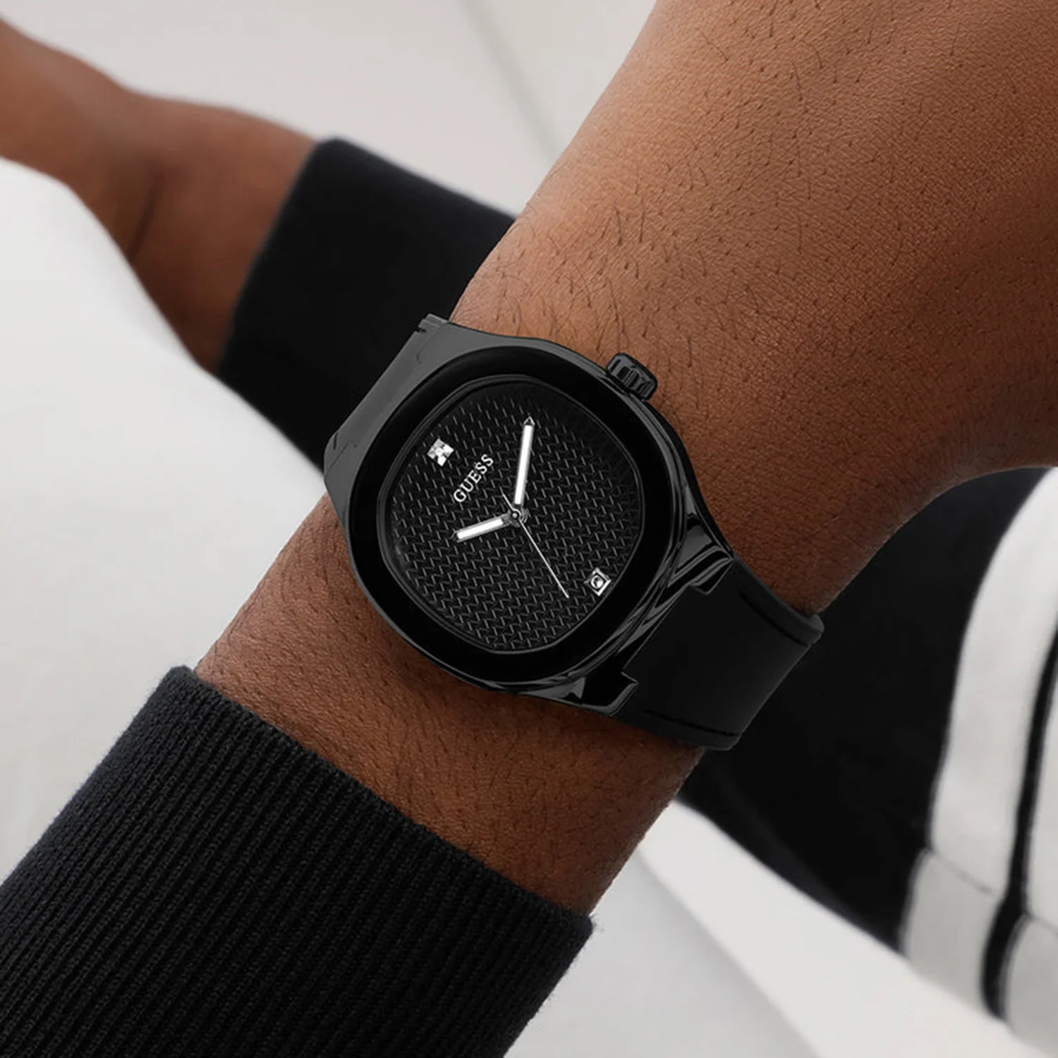 Dress Men Quartz Black Dial Analog Silicone Watch GW1005G3 - Image 6