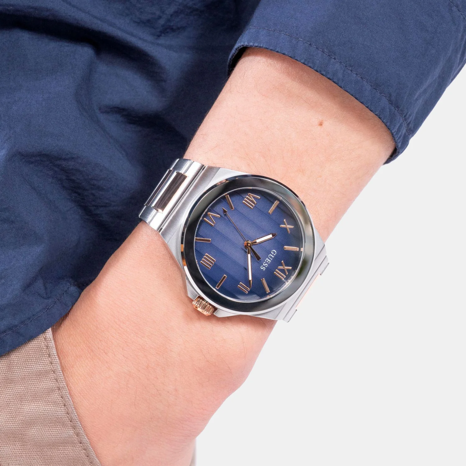 Dress Men Quartz Blue Dial Analog Stainless Steel Watch GW0789G4 - Image 8