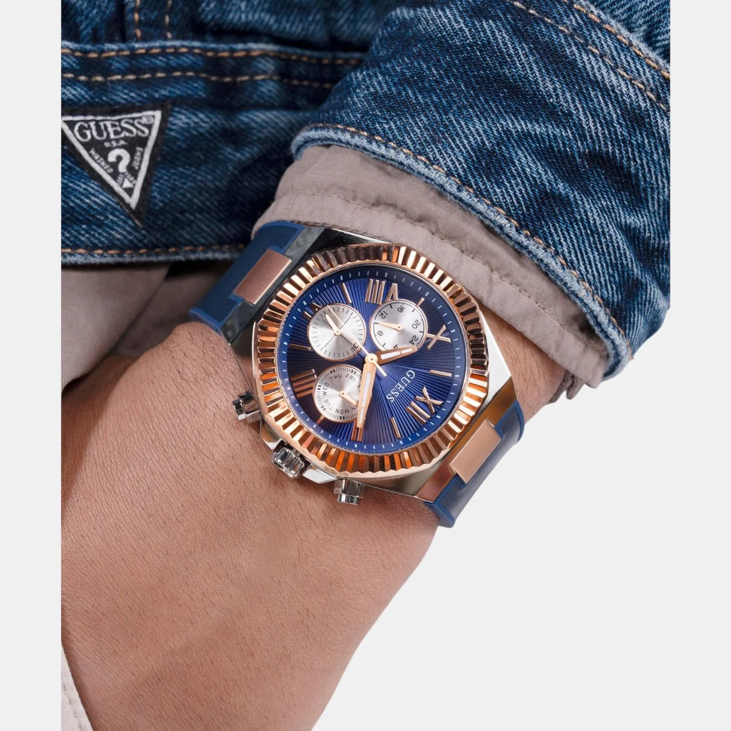 Dress Men Quartz Blue Dial Multi-Function Silicone Watch GW0791G2 - Image 7