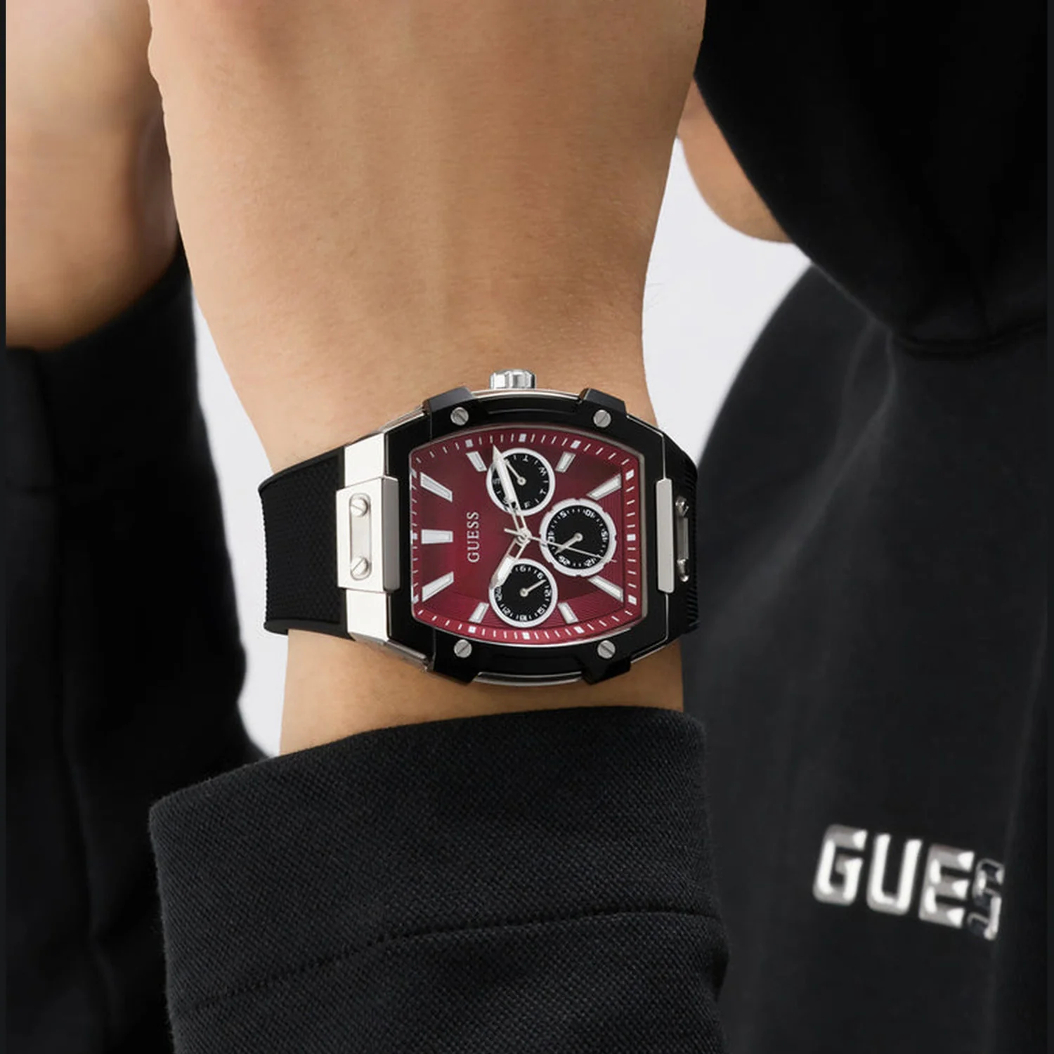 Men Quartz Red Dial Multi-Function Silicone Watch GW0956G1 - Image 6