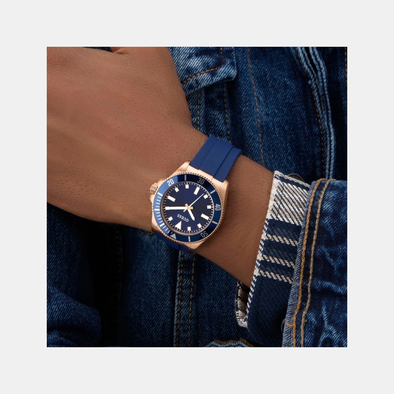 Sport Men Quartz Blue Dial Analog Silicone Watch GW0969G3 - Image 8