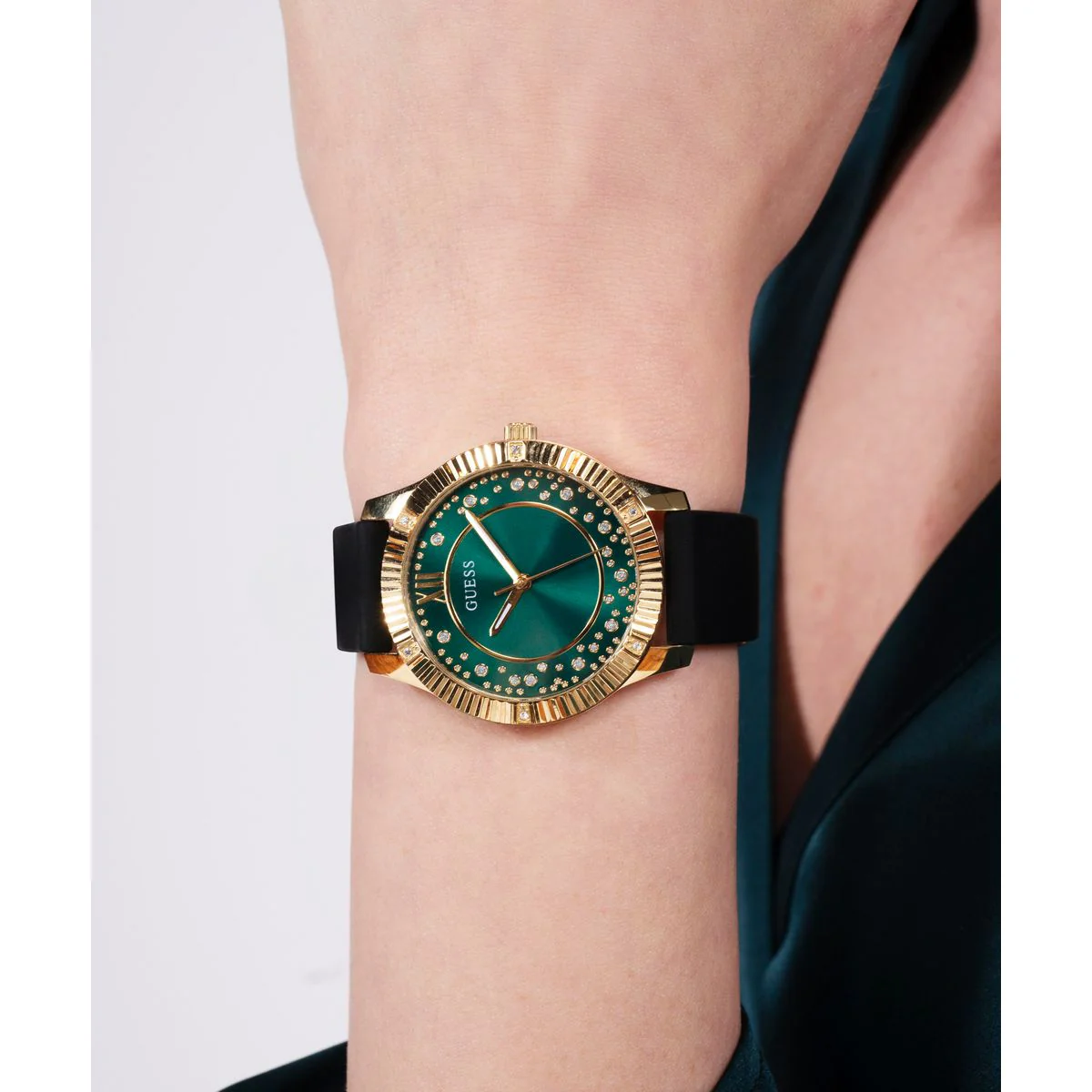 Starstruck Women Quartz Green Dial Analog Silicone Watch GW0766L3 - Image 8