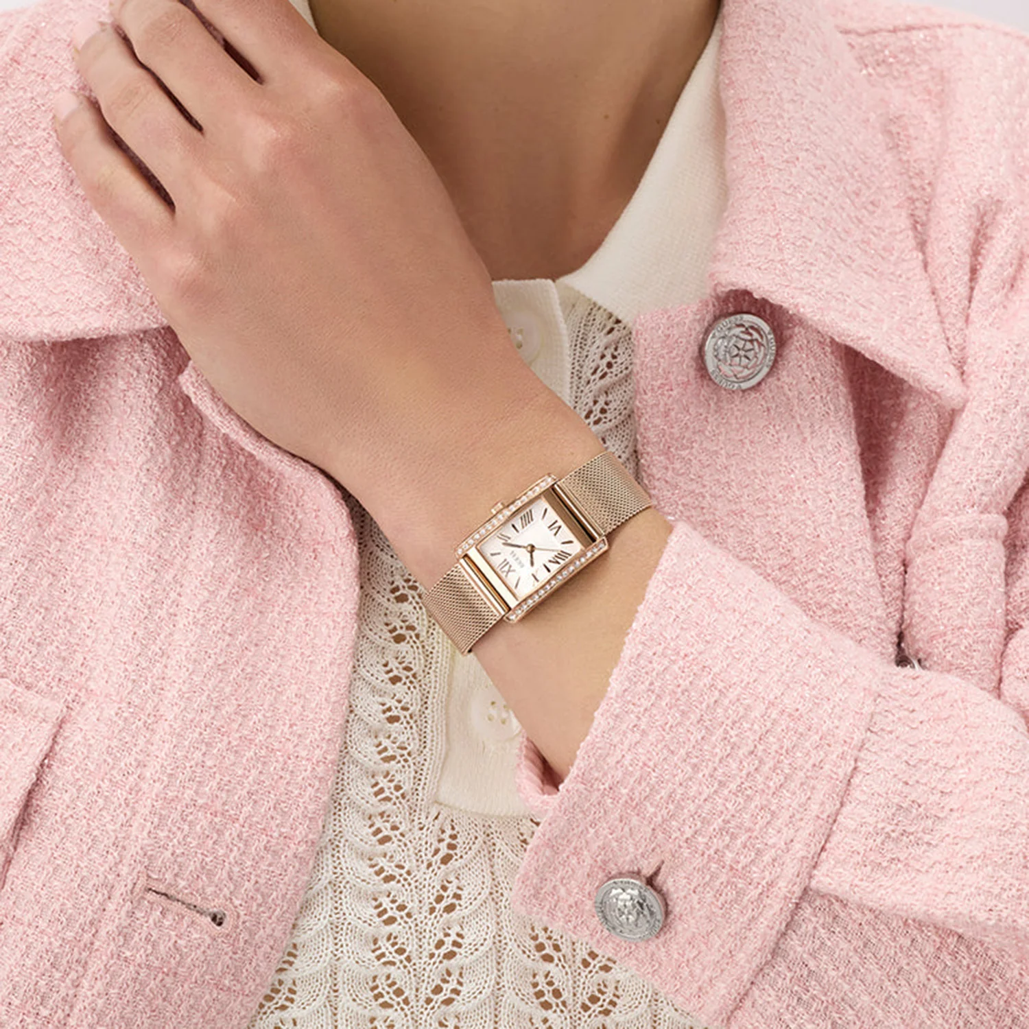 Women Quartz White Dial Analog Mesh Watch GW0997L3 - Image 7