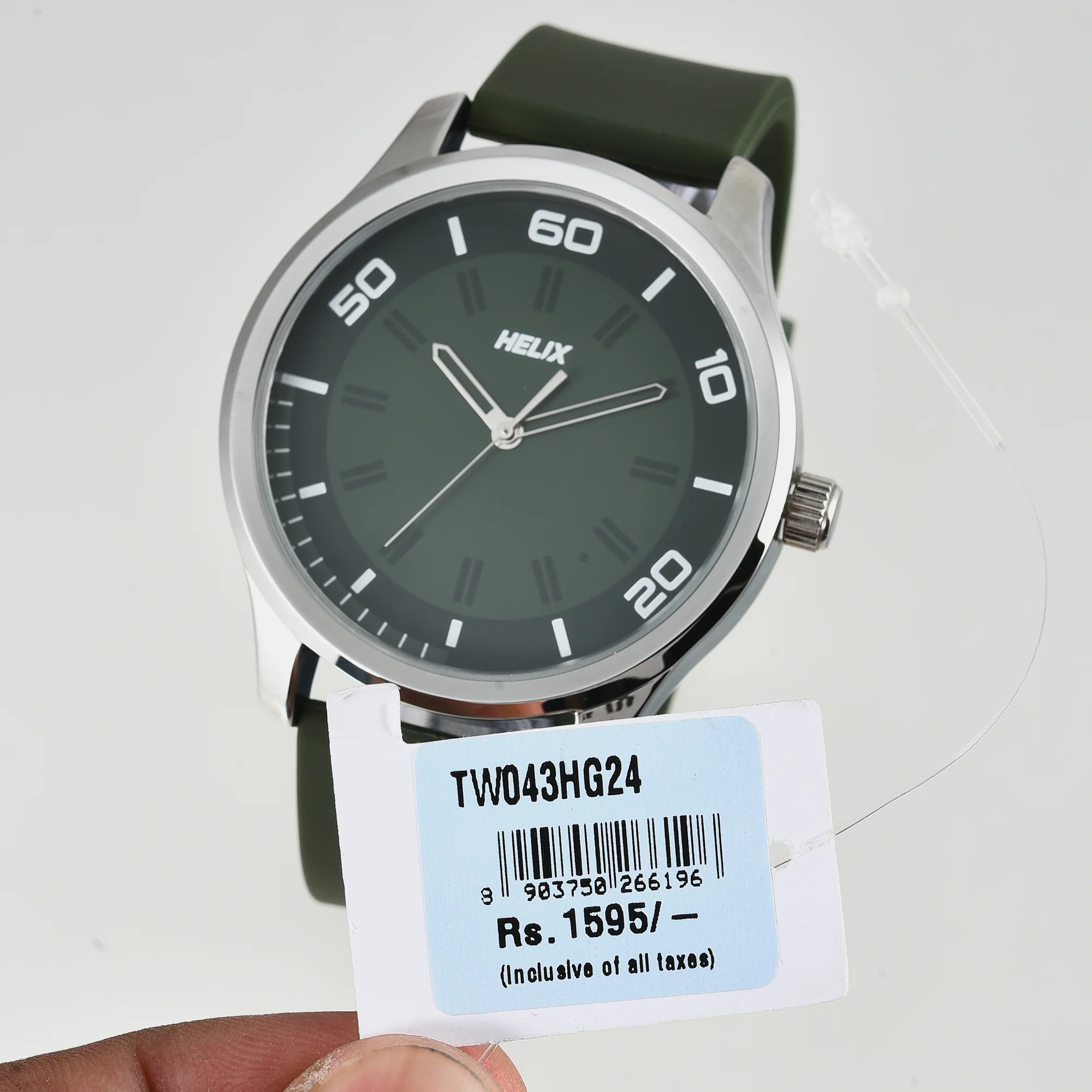 Men Quartz Green Dial Analog Silicone Watch TW043HG24 - Image 8