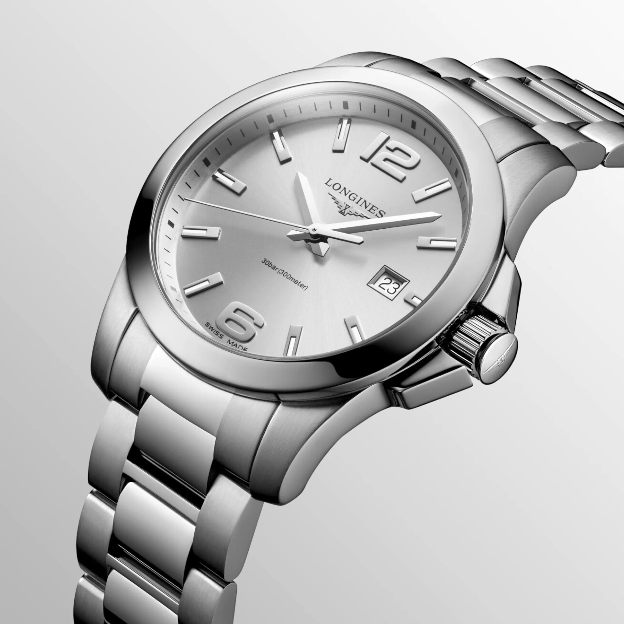 Men Quartz Silver Dial Analog Stainless Steel Watch L37594766 - Image 2