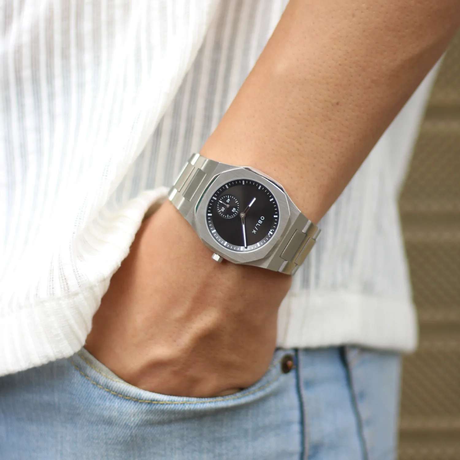 Zeus Men Quartz Black Dial Analog Stainless Steel Watch - Image 5