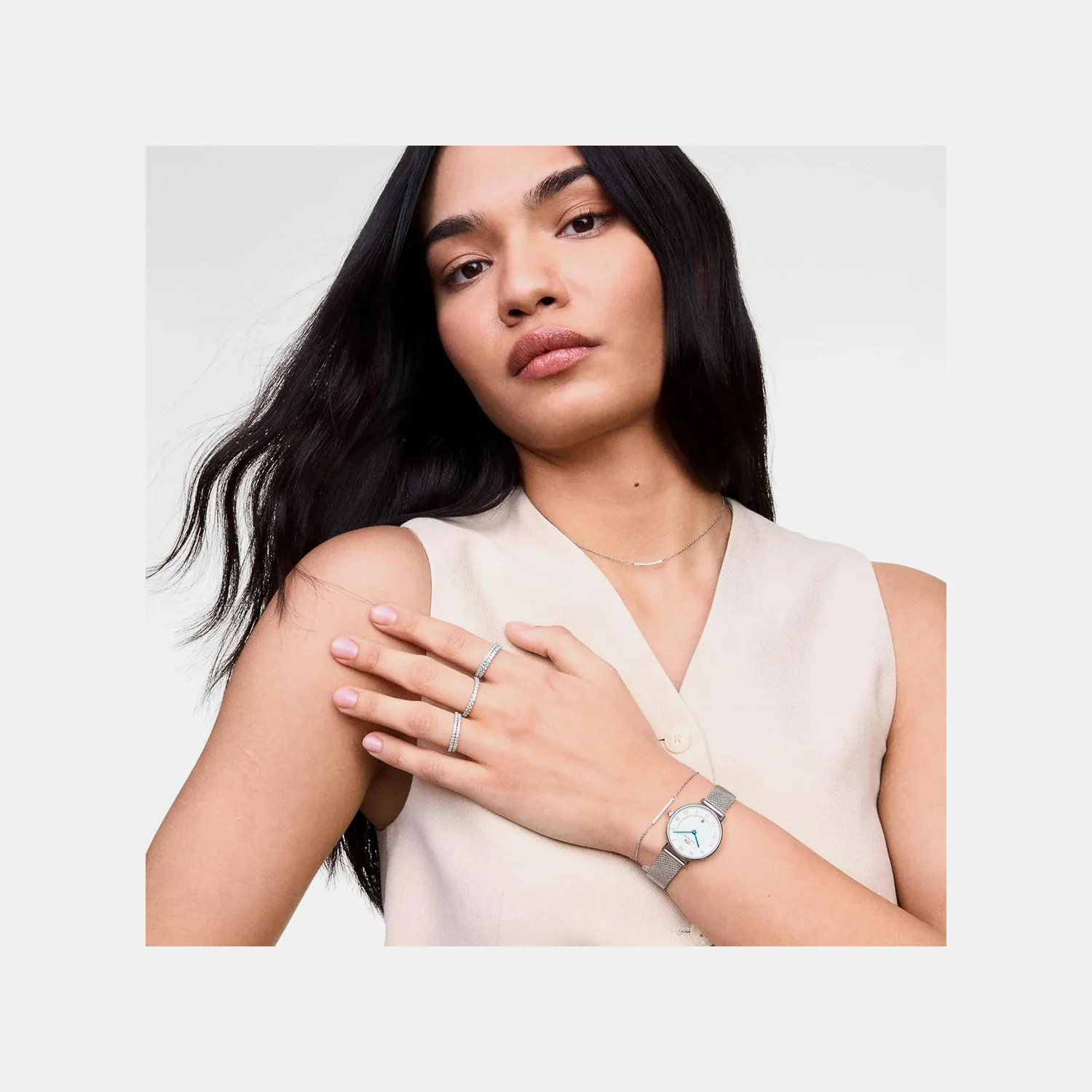 Petite Roman Women Quartz Silver Dial Analog Mesh Watch DW00100858K - Image 5