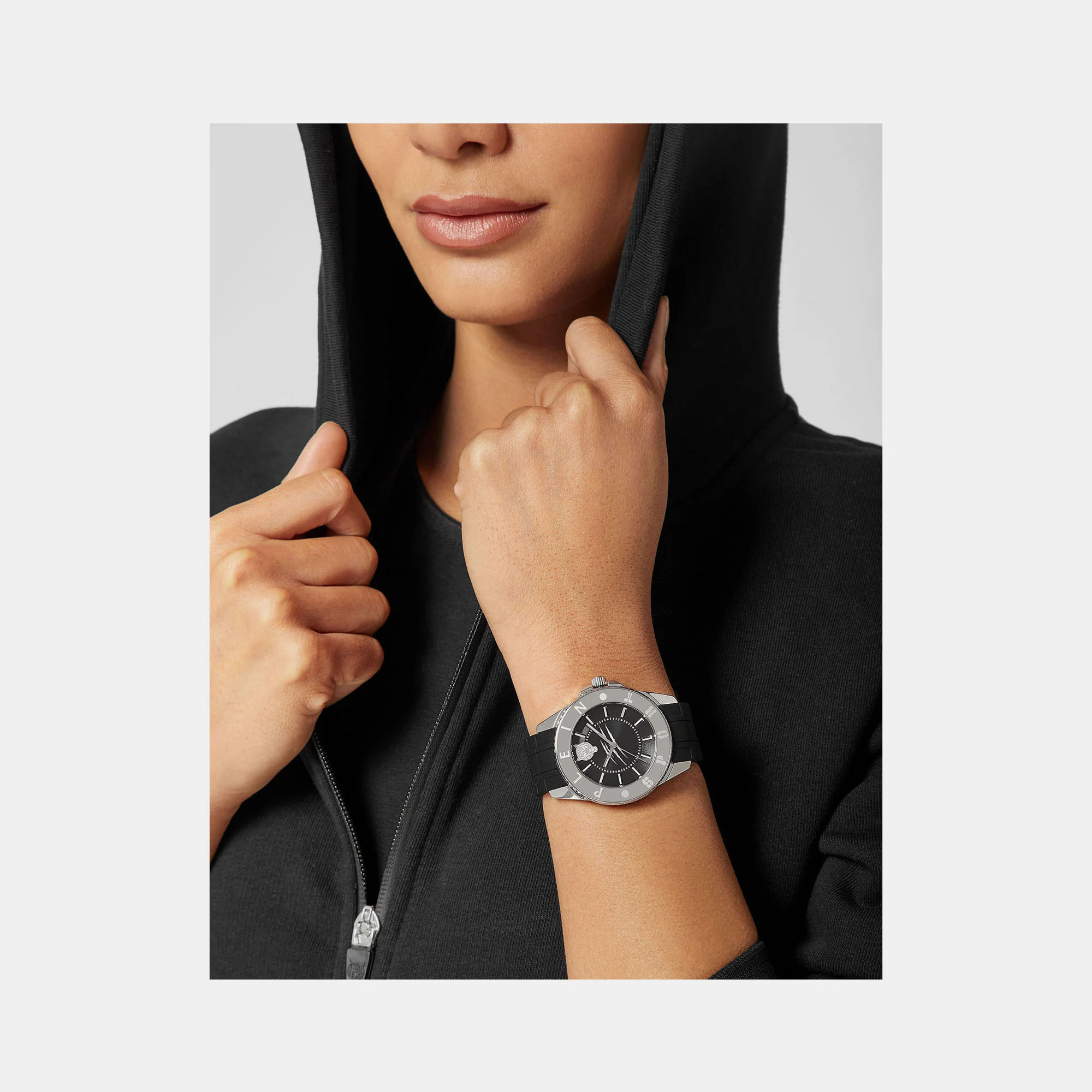 Glam Women Quartz Black Dial Analog Silicone Watch PSKBA0123 - Image 4