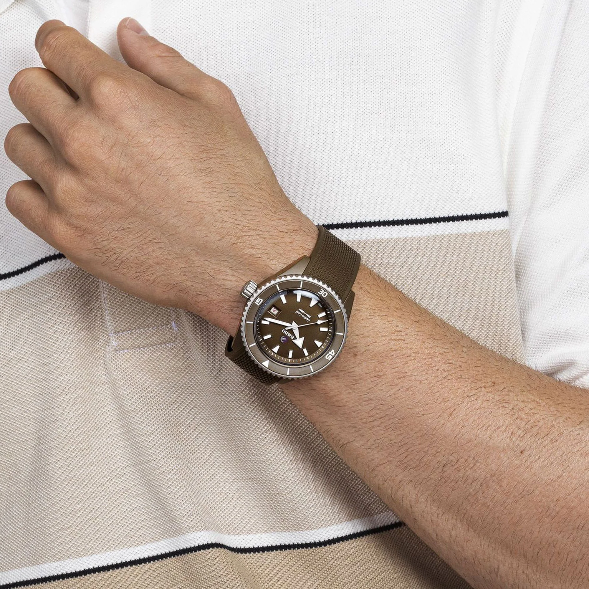Captain Cook Men Automatic Brown Dial Analog Rubber Watch R32130318 - Image 6