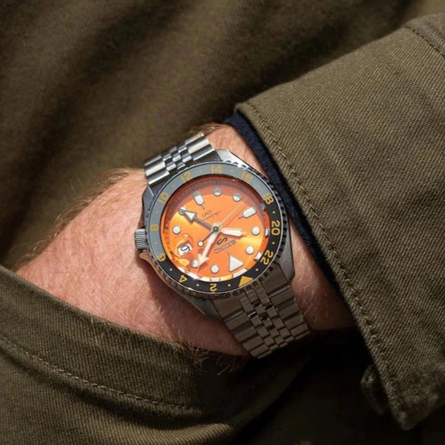 5 Sports Men Automatic Orange Dial Analog Stainless Steel Watch SSK005K1 - Image 3