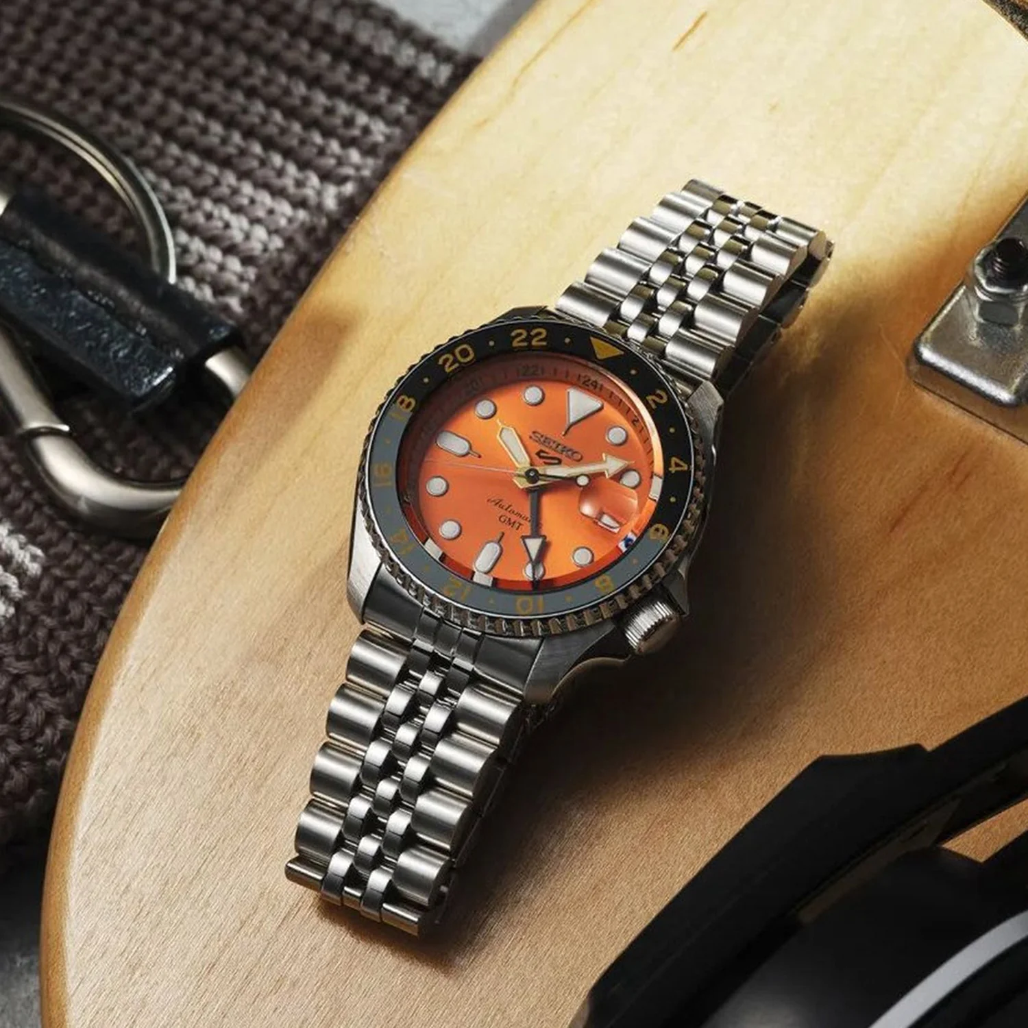 5 Sports Men Automatic Orange Dial Analog Stainless Steel Watch SSK005K1 - Image 7