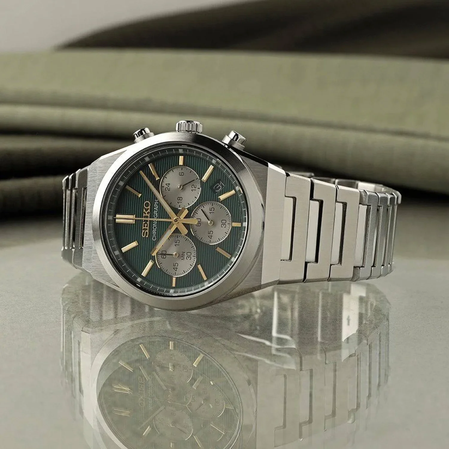 Conceptual Men Quartz Green Dial Chronograph Stainless Steel Watch SSB461P1 - Image 8