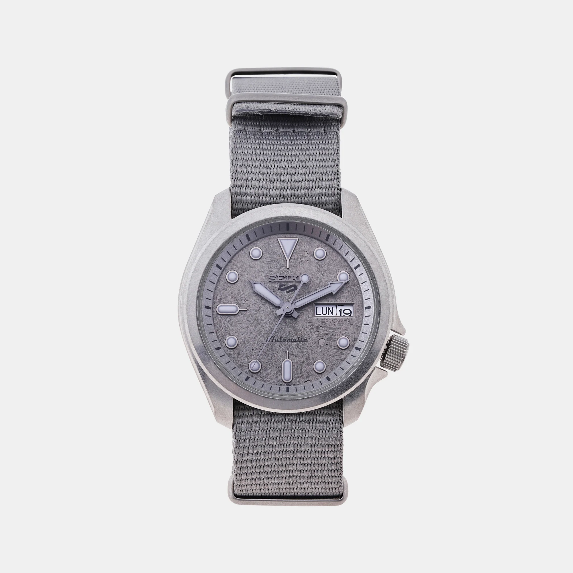 New 5 Sports Men Automatic Grey Dial Analog Nylon Watch SRPG63K1