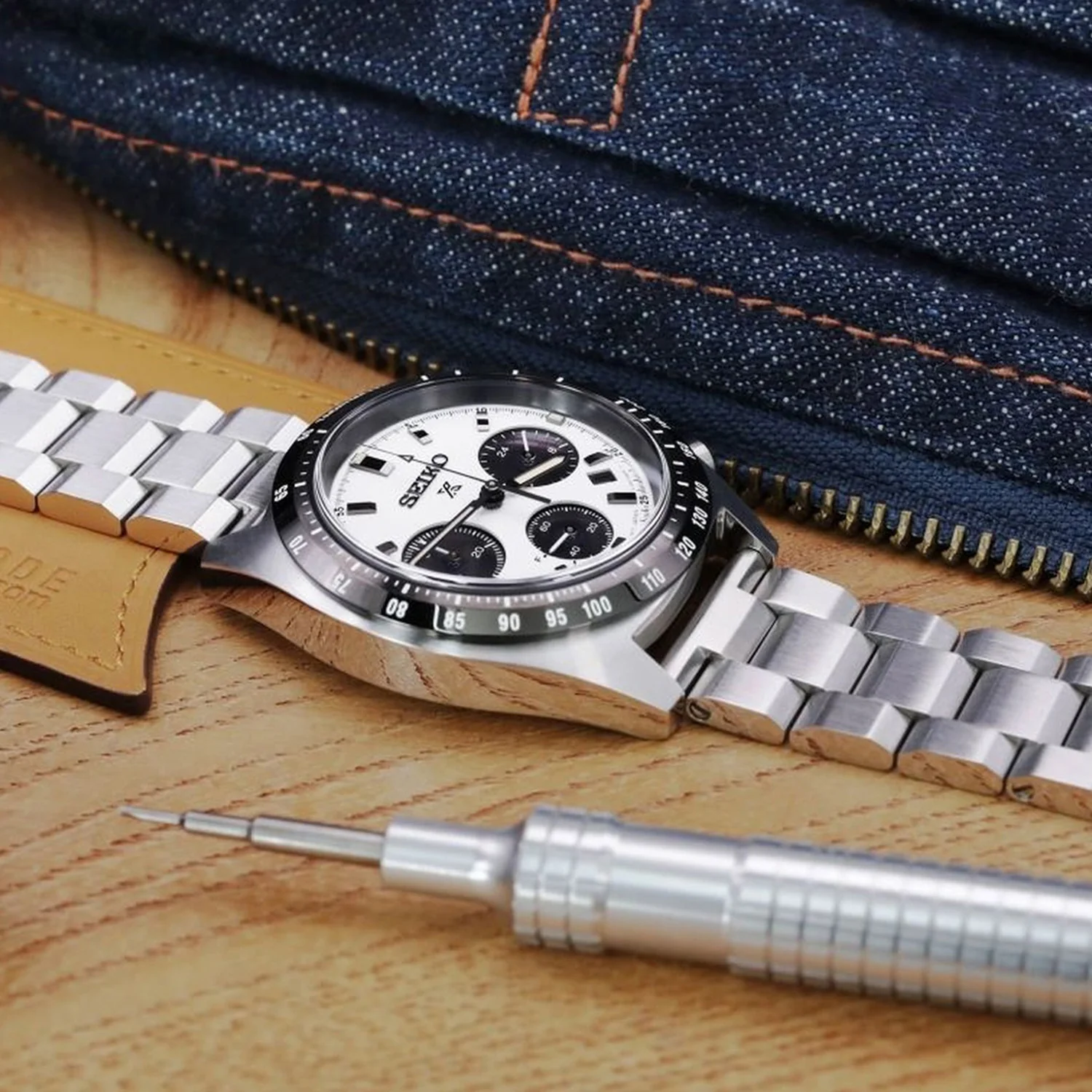Prospex Men Solar White Dial Chronograph Metal Watch SSC813P1 - Image 8