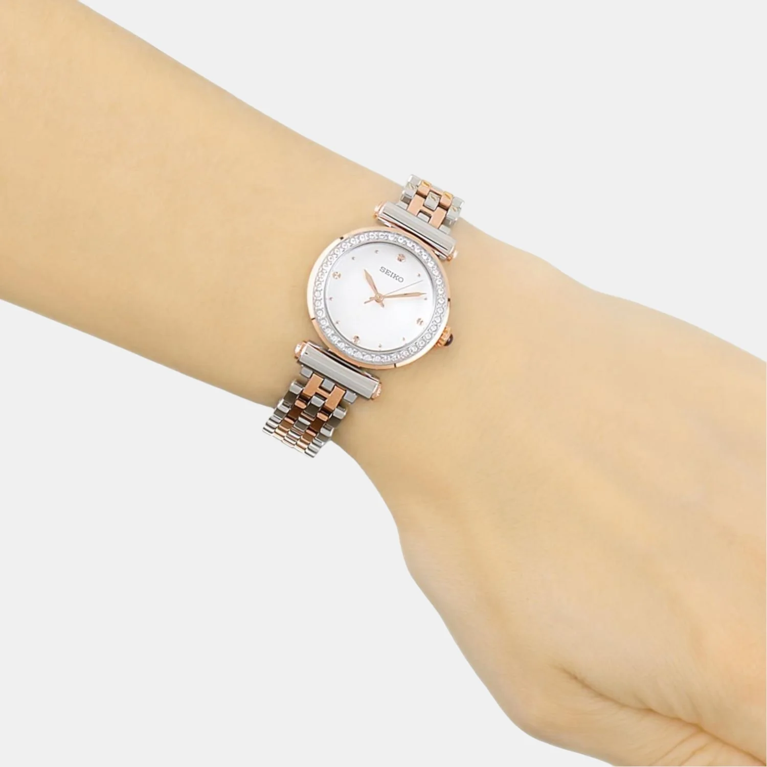Women Quartz White Dial Analog Stainless Steel Watch SRZ466P1 - Image 4