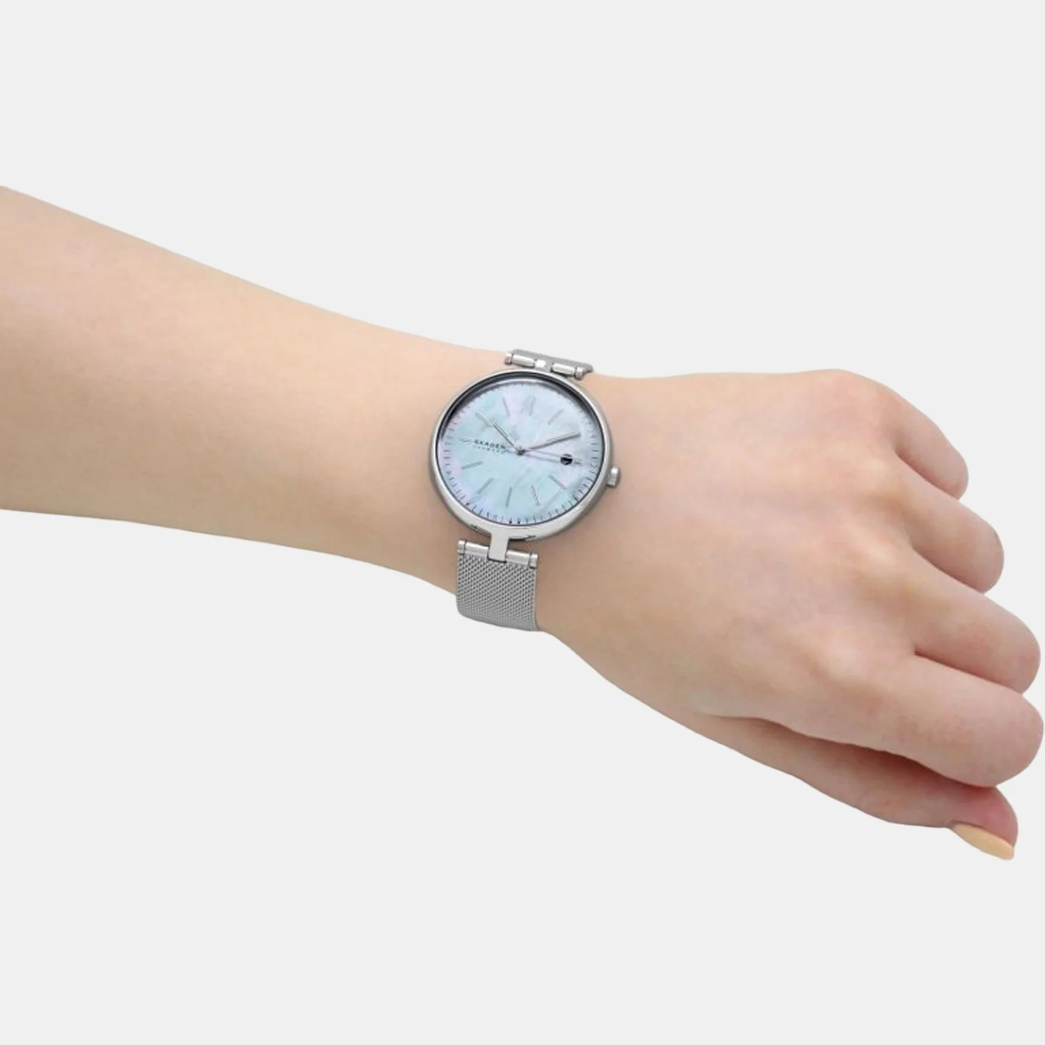 Women Solar Mother Of Pearl Dial Analog Stainless Steel Watch SKW2979 - Image 4