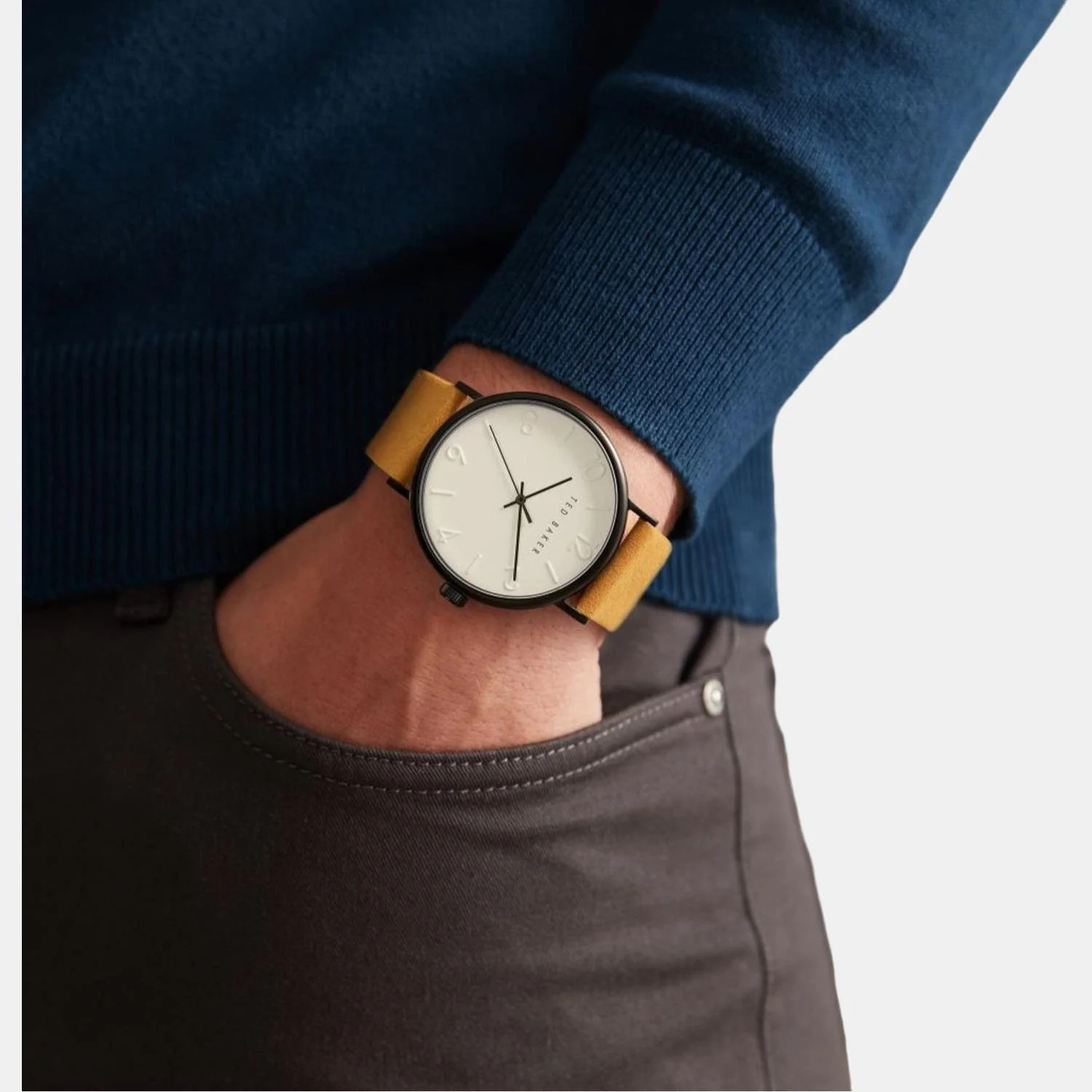 Men Quartz Black Dial Analog Leather Watch BKPPGF111 - Image 3