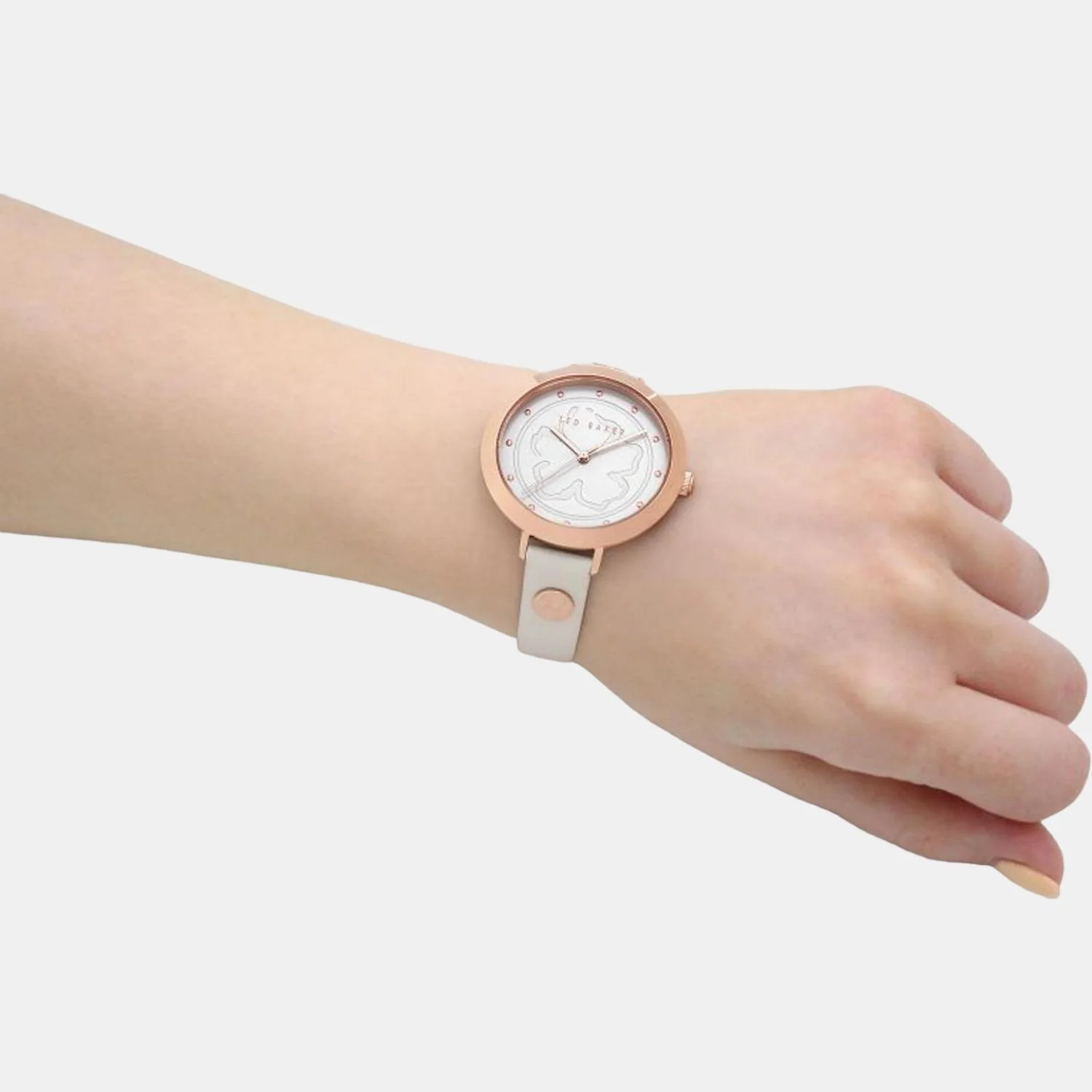 Women Quartz White Dial Analog Leather Watch BKPAMS214 - Image 8