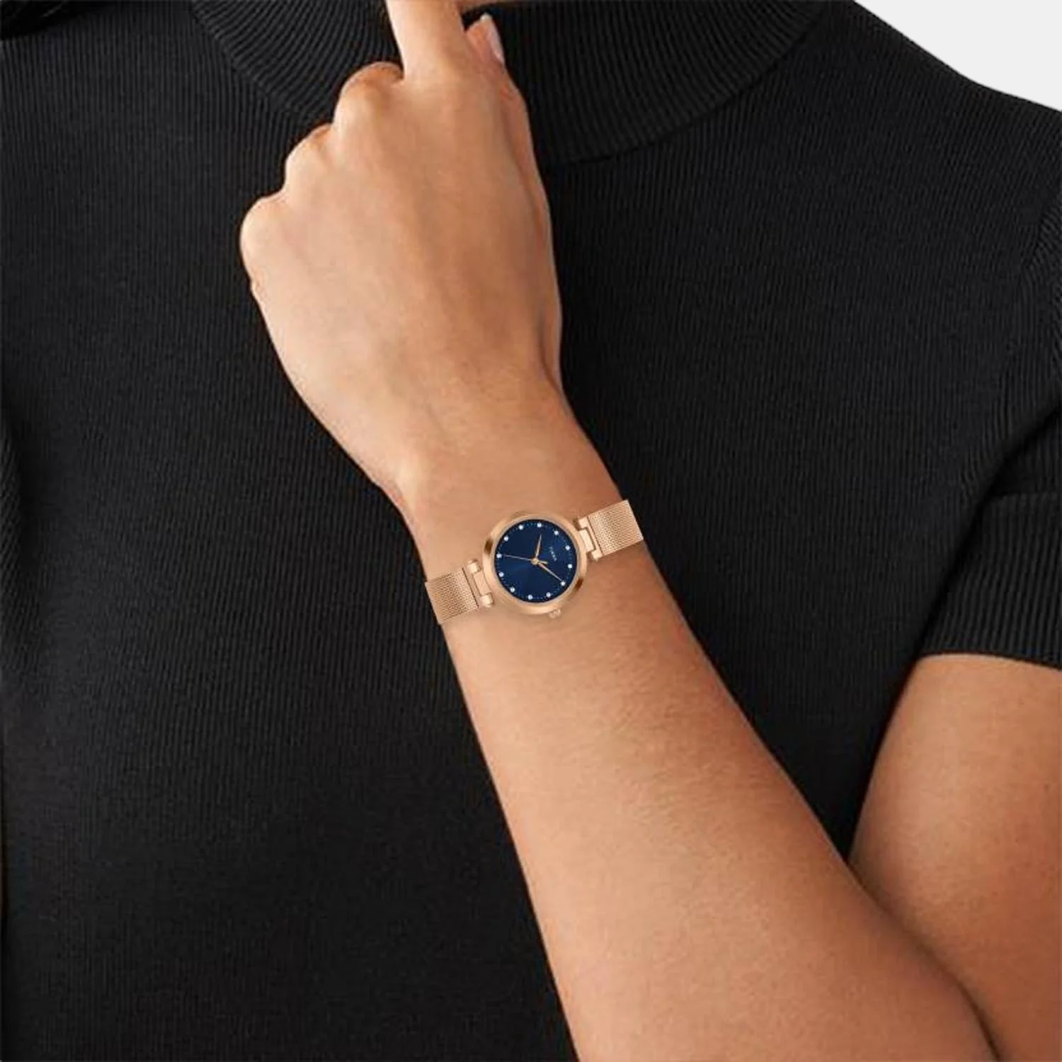Fashion Women Quartz Blue Dial Analog Mesh Watch TWEL11824 - Image 4